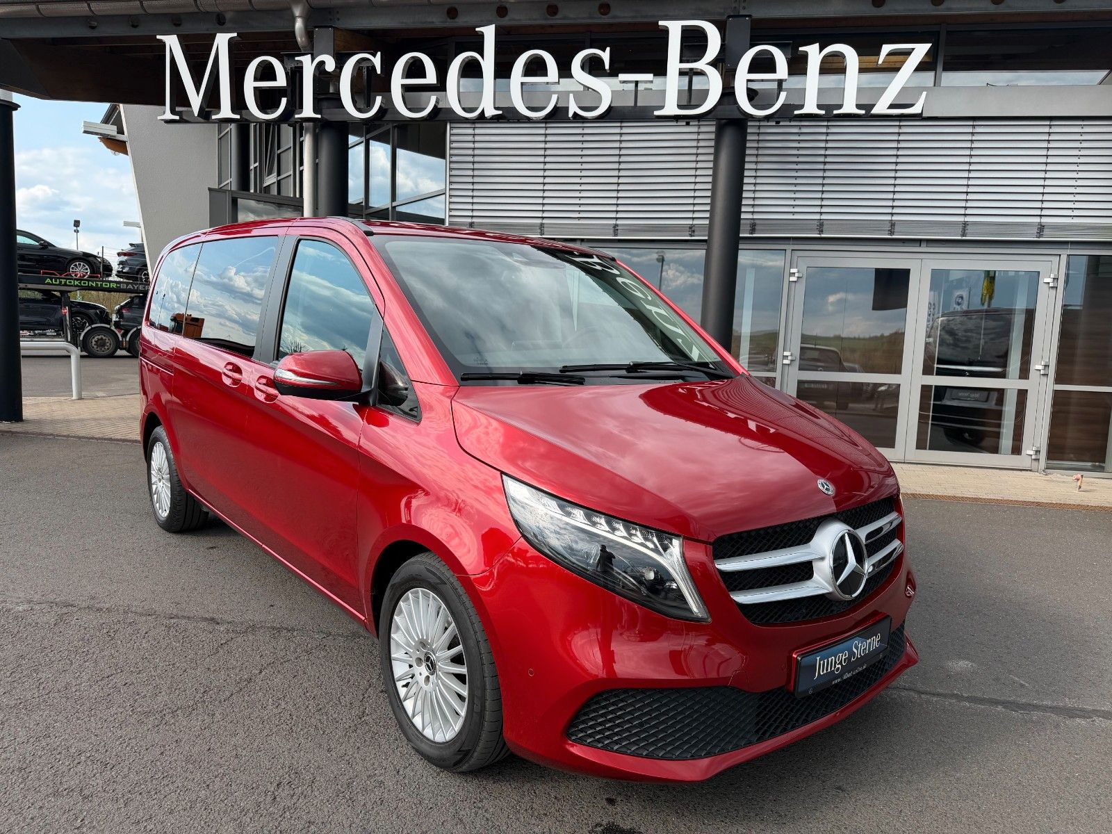 Fahrzeugabbildung Mercedes-Benz V 250 d EDITION Kompakt Kamera MBUX Kühlschrank