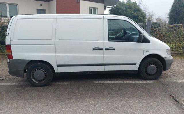 Mercedes-Benz Mercedes-benz Vito 112 CDI cat Furgone Gancio Tr