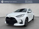 Toyota Yaris Hybrid 116 1.5 VVT-i Teamplayer - Toyota Yaris mit Benzin-Antrieb: Teamplayer