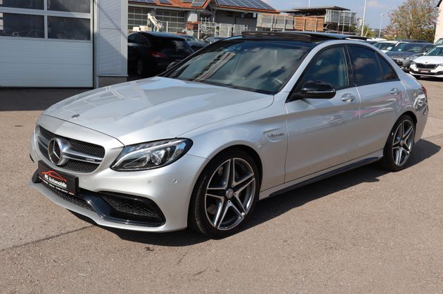 Mercedes-Benz C 63 AMG Lim. SportAbgas_Pano_Distro_Burmes_Coma