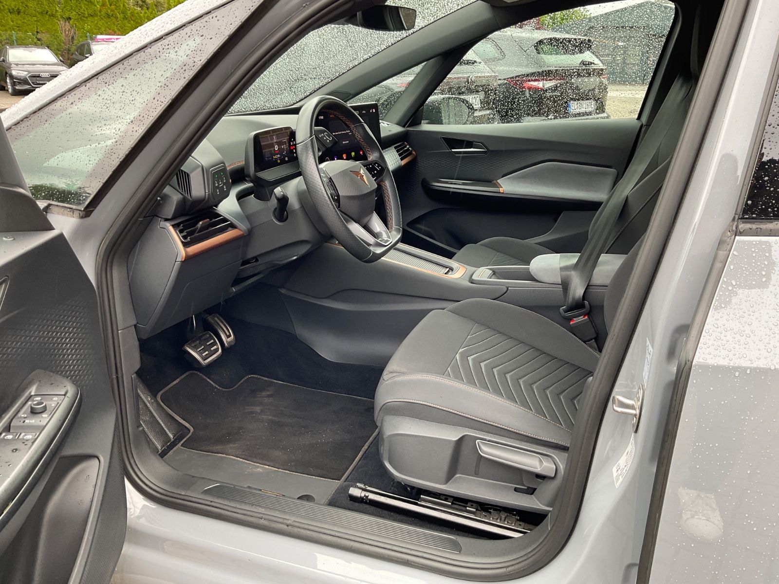 Fahrzeugabbildung CUPRA Born 58 kWh 150 kW,Kamera,LED,Navi,Carplay,Spur