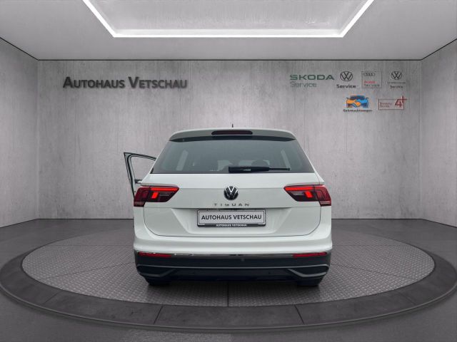 Tiguan 2.0 TDI Move Bluetooth Navi LED Klima