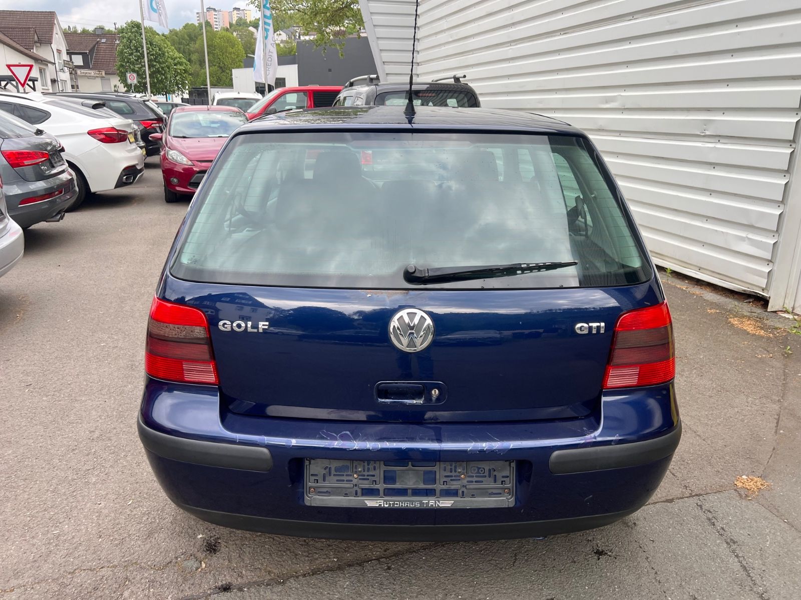 Fahrzeugabbildung Volkswagen Golf 1.8T GTI *2.HAND*RENTNER*