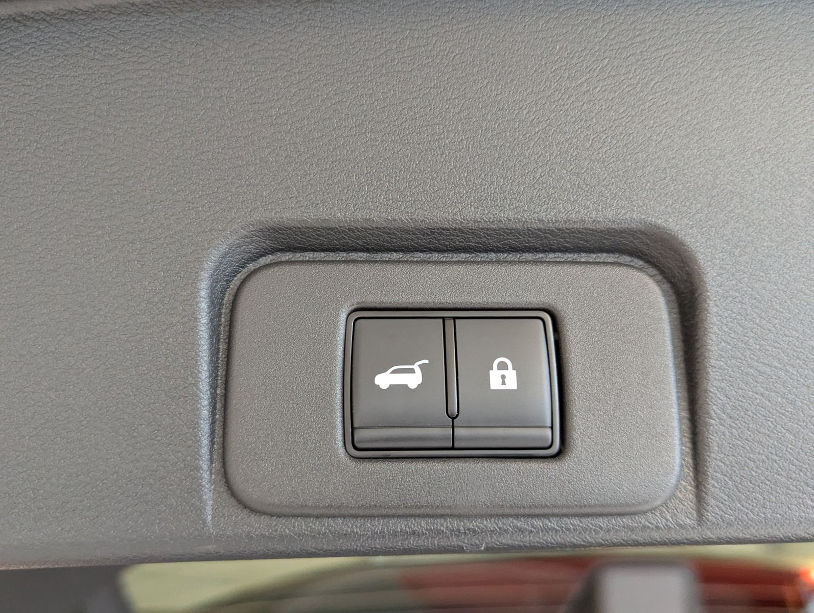 Fahrzeugabbildung Nissan X-Trail 1.5 e-Power e-4 Tekna Bose HUD LED+ 20"
