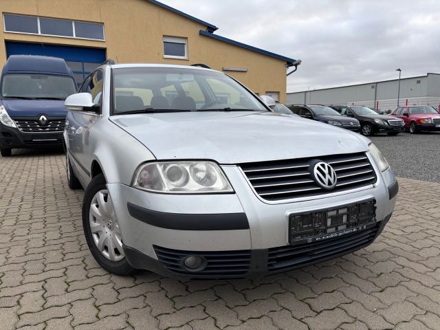 Volkswagen Passat 2.0L  96Kw Variant, Klimaautomatik