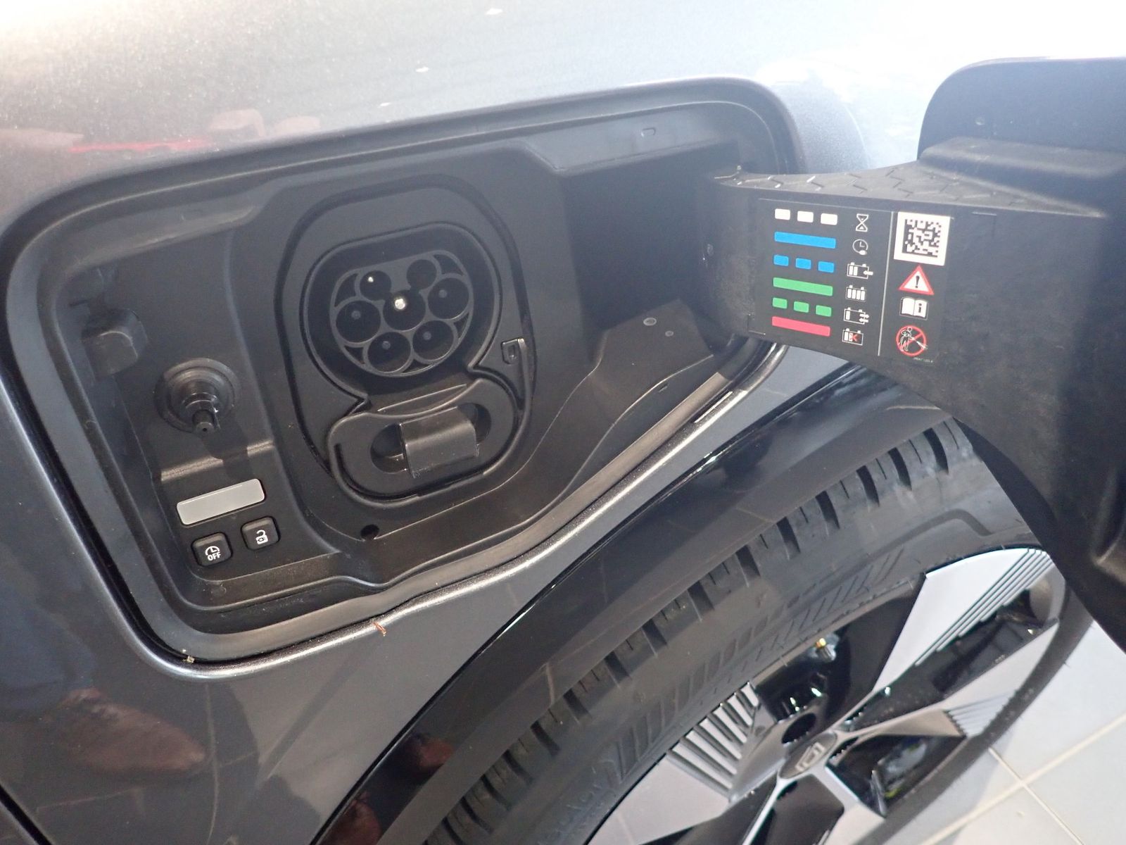 Fahrzeugabbildung Renault Megane E-TECH 100% ele Techno 220 Comfort Range