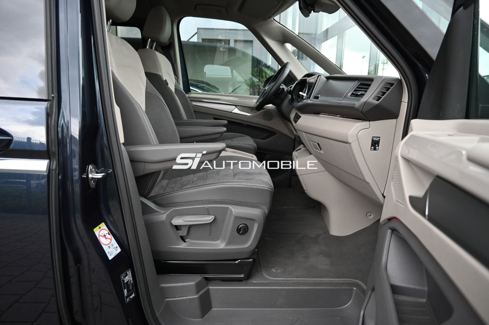 Fahrzeugabbildung Volkswagen T7 Multivan 2,0 TDI DSG Style Lang °UVP 80.587€°