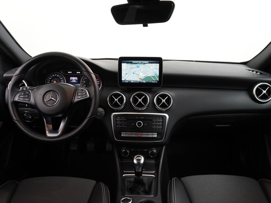 Mercedes-Benz A 160 Sport Edition AMG Styling