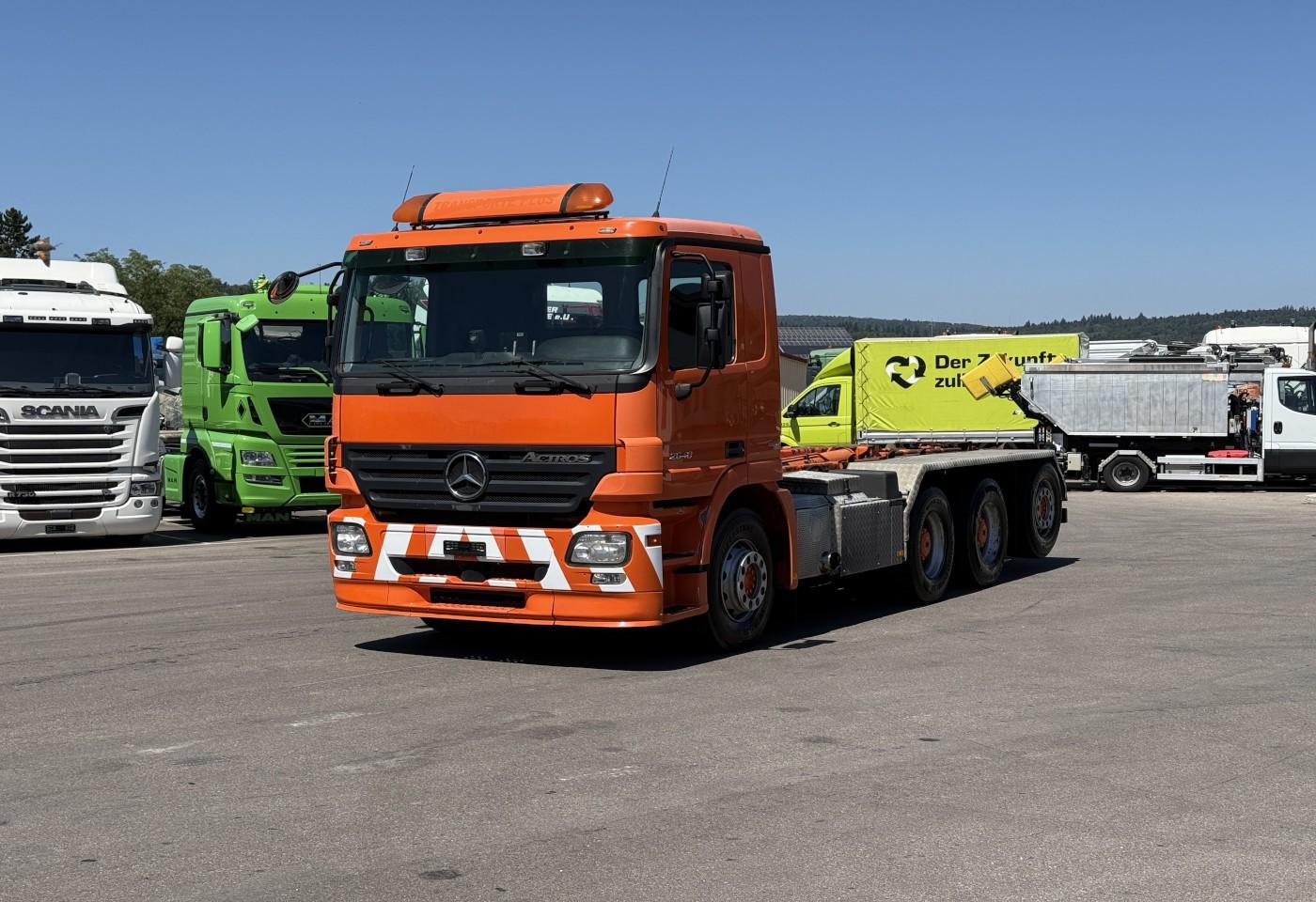 Mercedes-Benz Actros 3248 8x2 Multilift / Swiss-Vehicle
