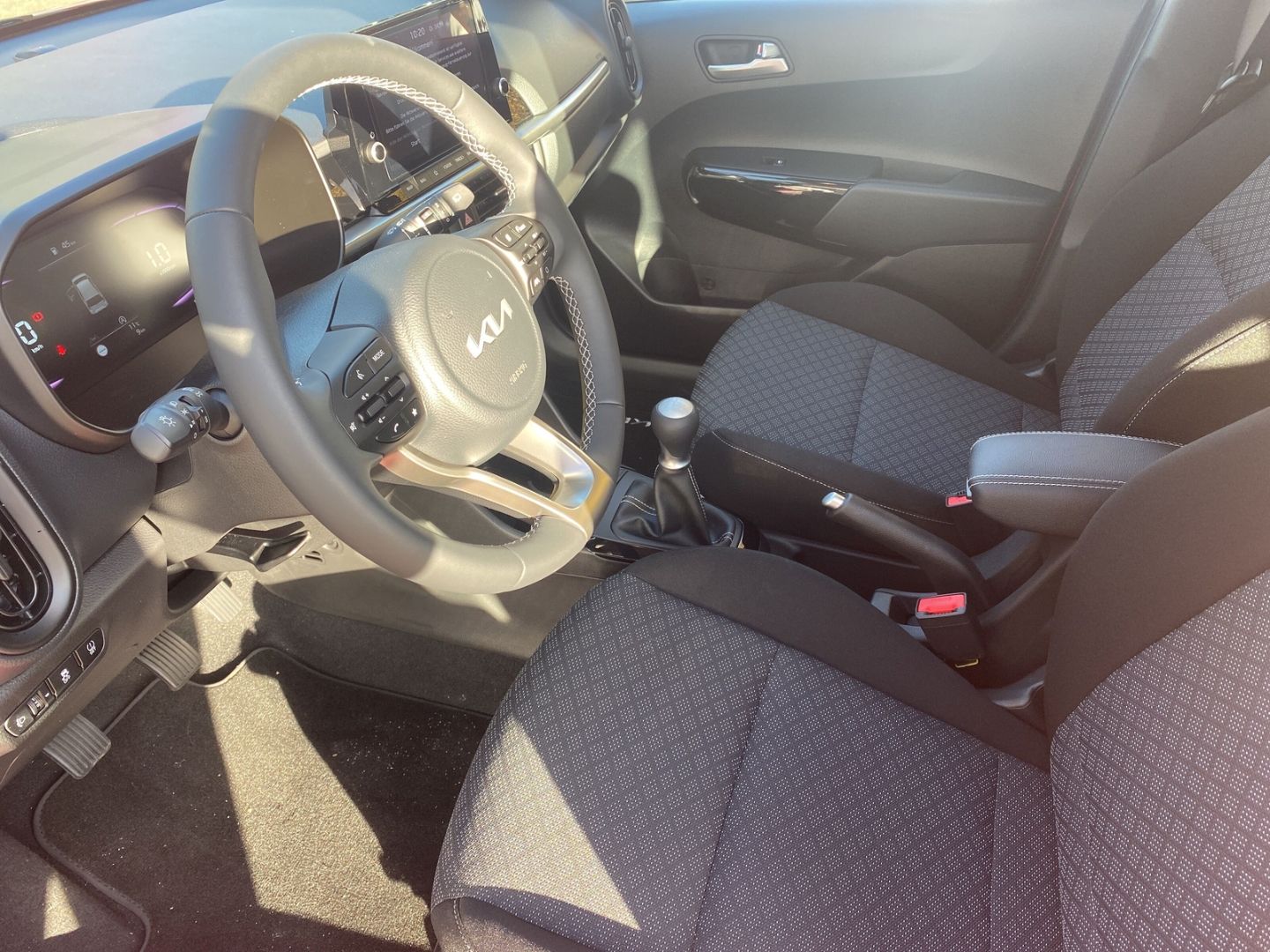 Fahrzeugabbildung Kia Picanto PE2 1.2 VISION *RÜCKFAHRKAMERA*NAVIGATIO