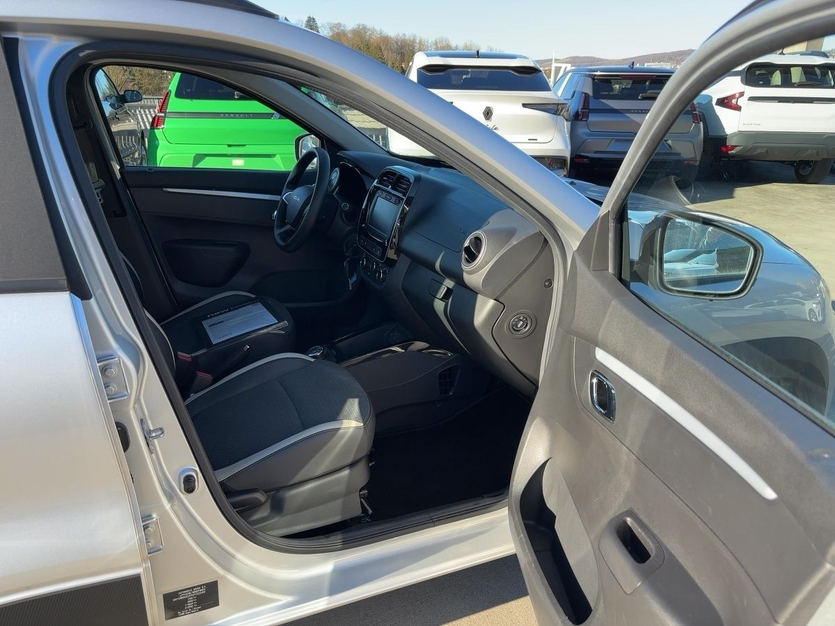 Fahrzeugabbildung Dacia Spring Essential 45 CCS Kamera GJR