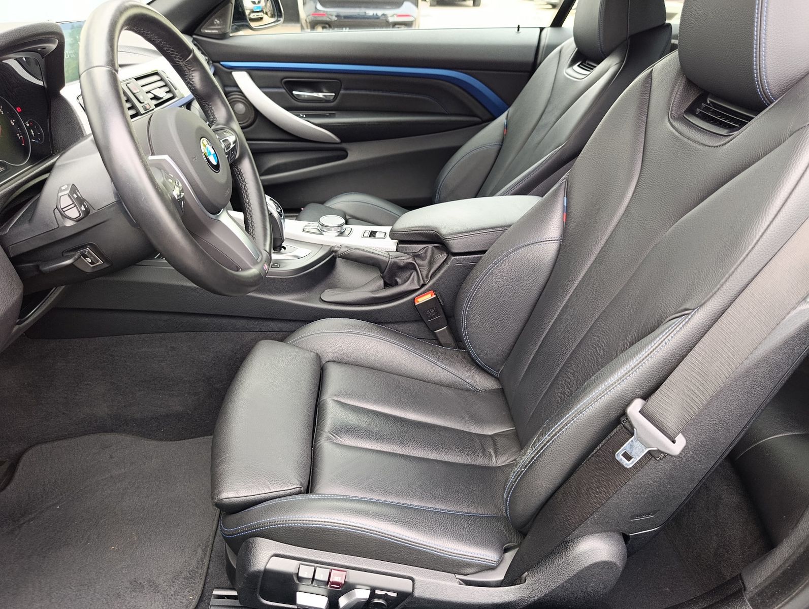 BMW Cabrio 440 i xDrive M Sport Leder RFK Sound Navi foto 16