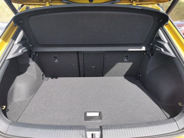 T-Roc Active 1.5 TSI DSG Navi El. Heckklappe PDC