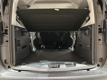 Ford Tourneo Courier Titanium AHK