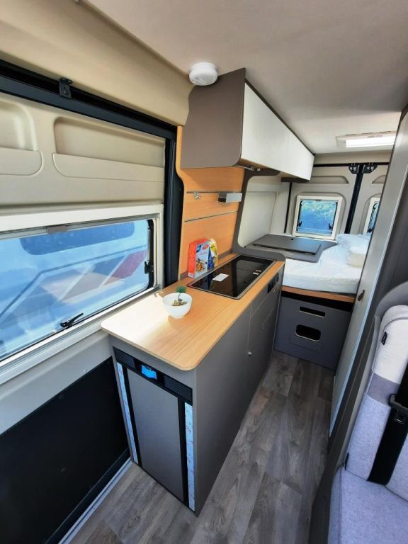 Fahrzeugabbildung LMC Innovan 600 Verfüg./Sparen Sie 11.275,- €