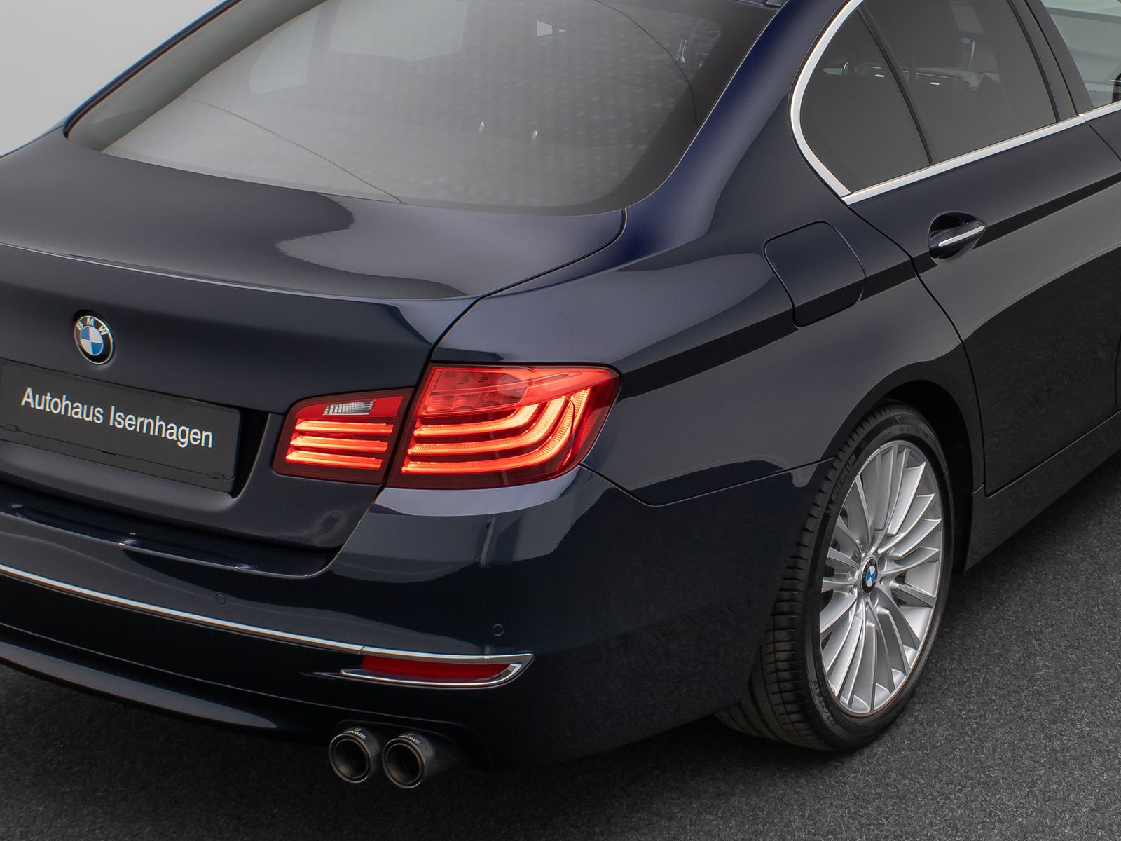 Fahrzeugabbildung BMW 535i Luxury Line HUD Memory ACC NaviPro Komfort