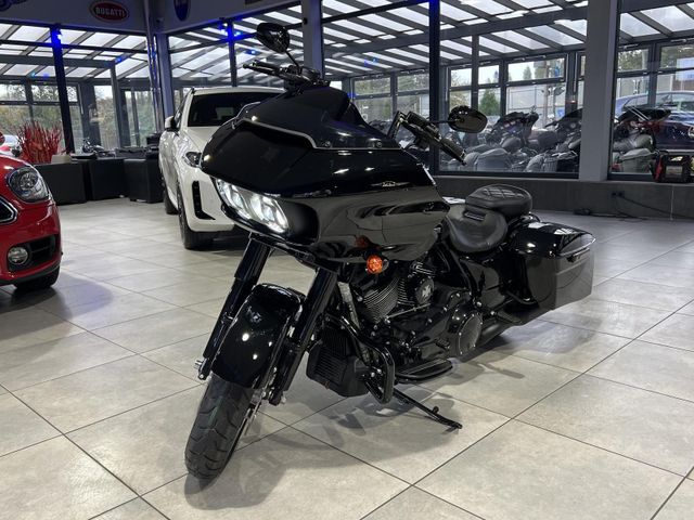 Harley-Davidson Road Glide 107 FLTRXS Special Navi LED CVO-Heck