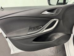 OPEL Astra K Sports Tourer Business*NAVI*PDC*AHK* OPEL Astra K Sports Tourer Business*NAVI*PDC*AHK*