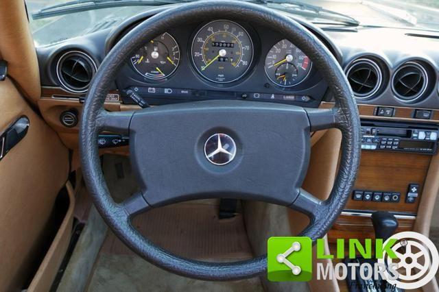 Mercedes-Benz SL 380