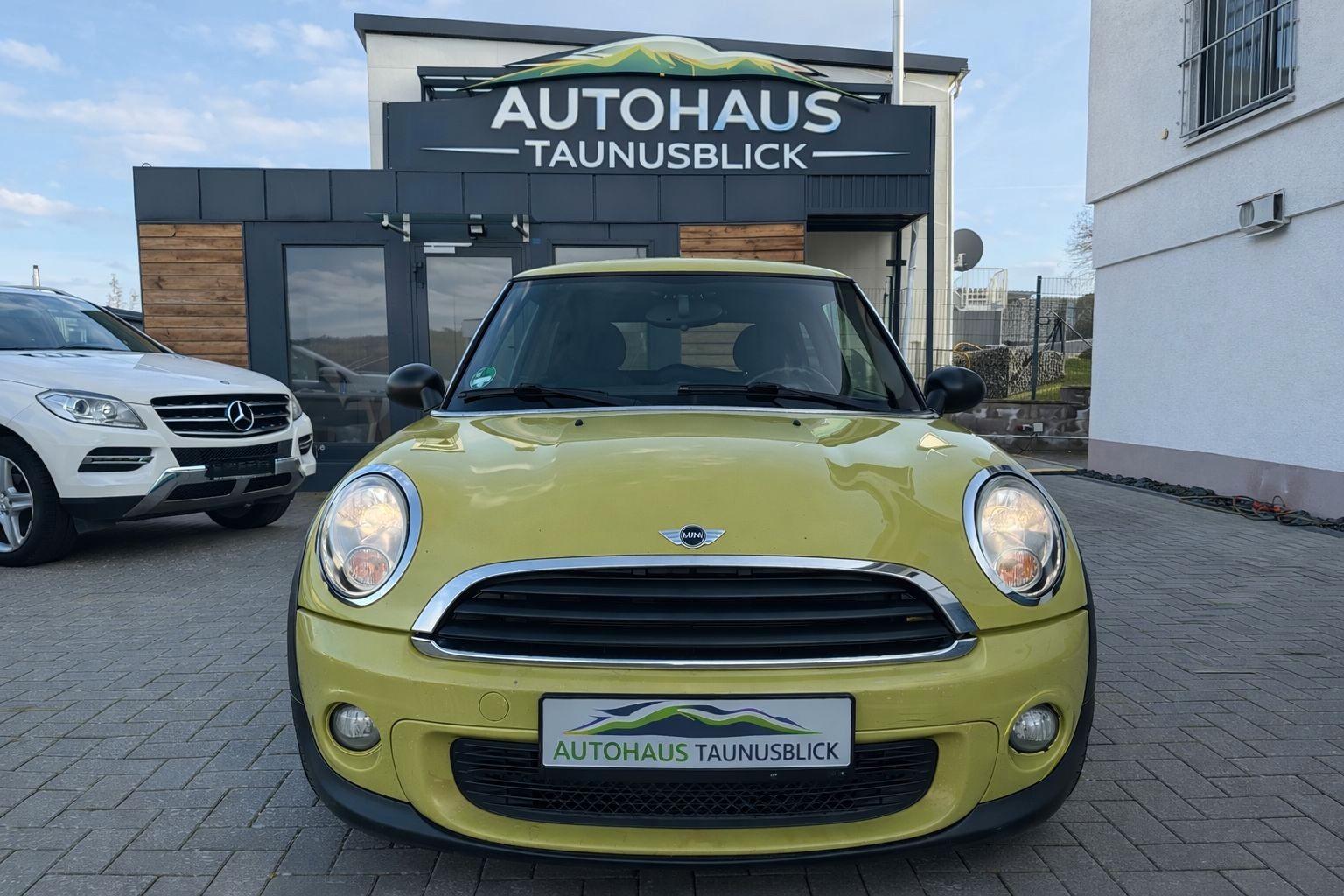 MINI ONE Mini One/ Ambiente/ Aux Ansch.