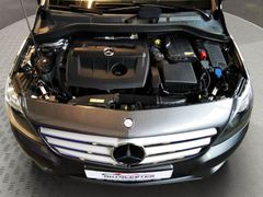 MERCEDES-BENZ B 180  CDI Automatik Navi PDC SHZ 