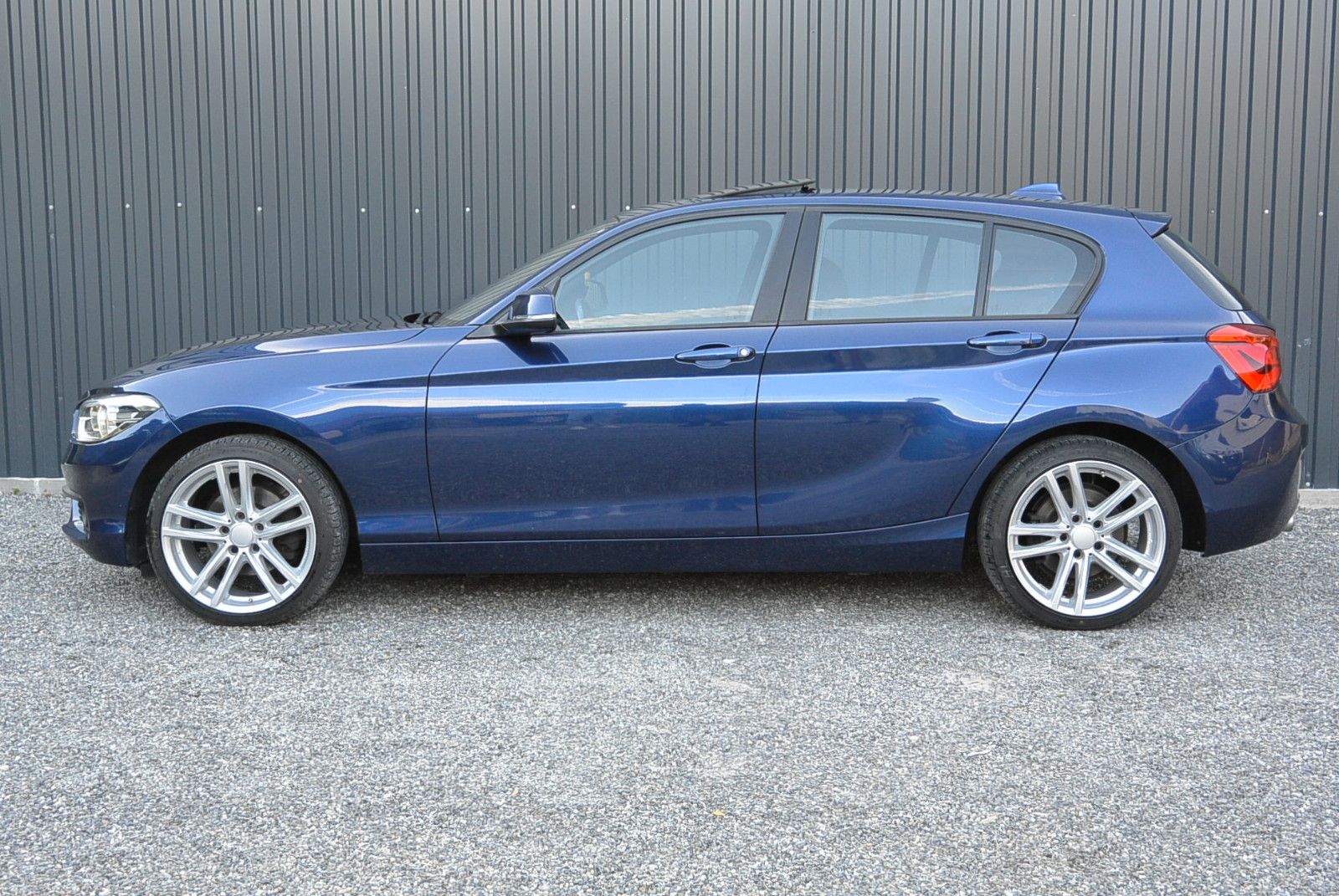 BMW 120 i Advantage Kamera Schiebedach LED HiFi foto 5
