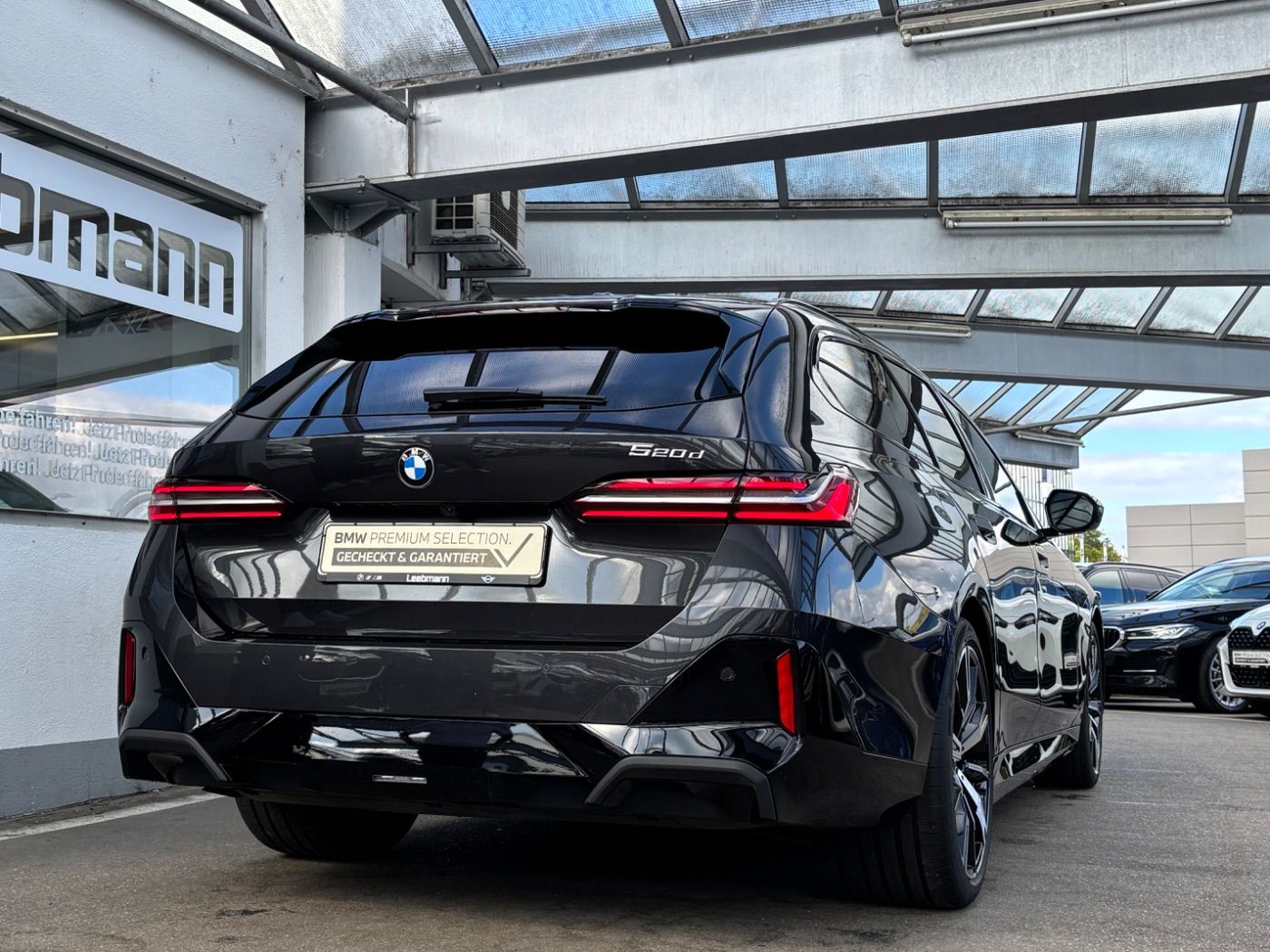 BMW 520d Touring M-Sport AHK 1,49% foto 4