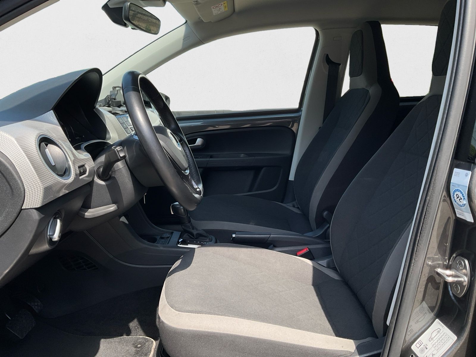 Volkswagen e-up! - Bild 10