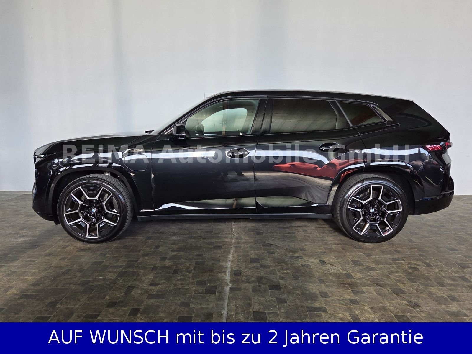Fahrzeugabbildung BMW XM M, 480 KW, B&W, HUD, AHK, Laser, SOH 94,2%