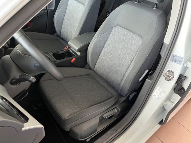 Fahrzeugabbildung Volkswagen Golf 1.0 TSI MOVE GJR ACC MFL PDC NAVI