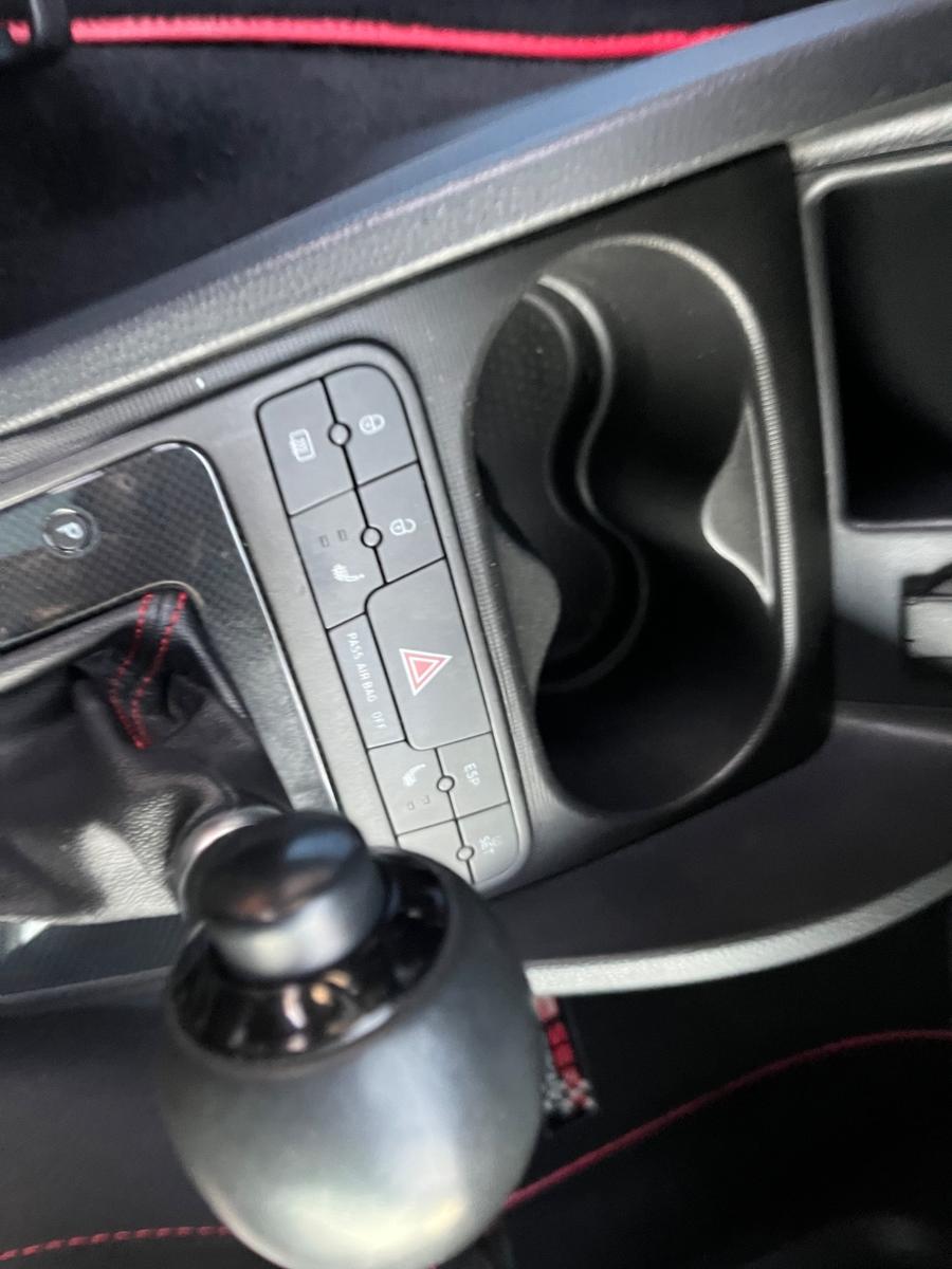 Seat ibiza SC Cupra 1.4 180ch BVA - 2 ème main - Toit ouvrant - Palettes au volant - CT récent - Sièges chauffants