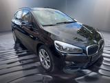 BMW 220d xDrive/LuxuryLine/LED/Navi/Leder/Key/HUD/18 - gebrauchte BMW 220 Active Tourer aus dem Jahr 2018