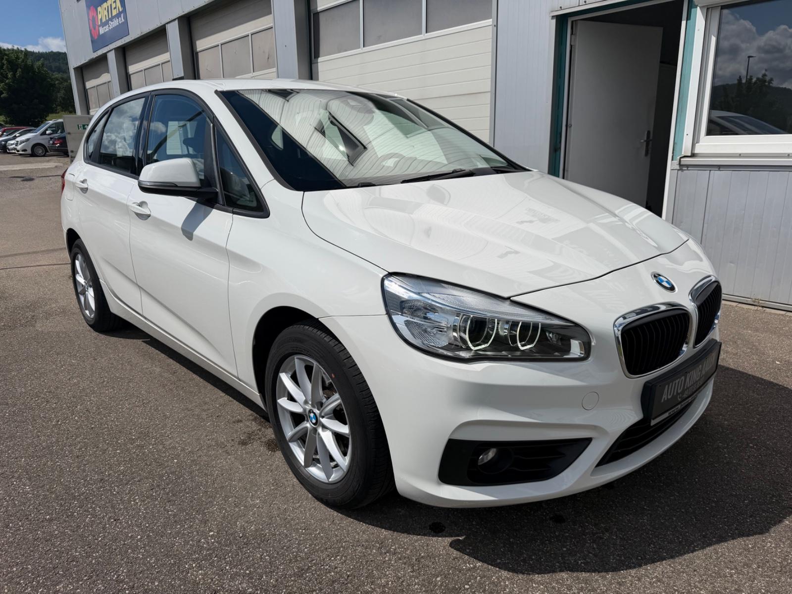 BMW Active Tourer 216 d - LED Scheinwerfer - 1 Hand