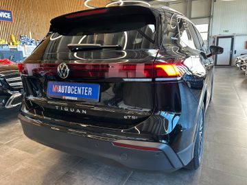Volkswagen Tiguan *1-HAND*360°*LKHZ*ACC*LED*3-ZONEN*NAVI*