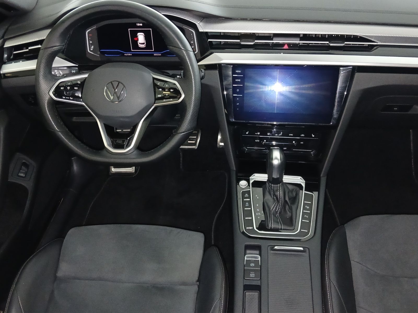 Fahrzeugabbildung Volkswagen Arteon SB TDI R-Line DSG Matrix Navi ACC AHK SHZ