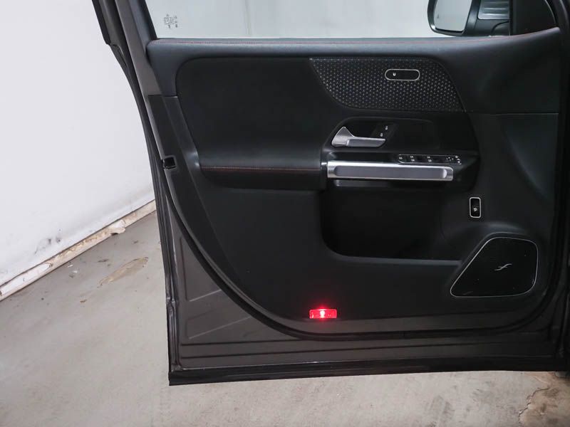 Fahrzeugabbildung Mercedes-Benz EQB 350 4M AMG *Bonus* AHK+Burmester+Ambi+Totwkl