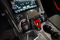 LAMBORGHINI Urus Performante | Full Carbon | Akrapovic | PPF LAMBORGHINI Urus Performante | Full Carbon | Akrapovic | PPF