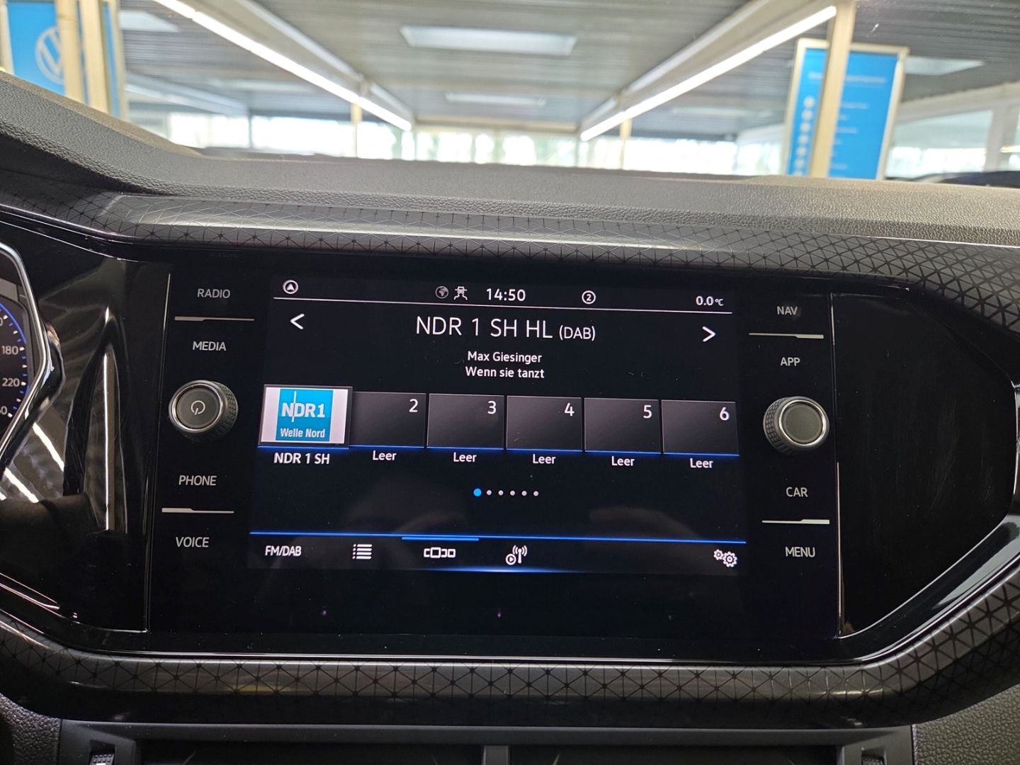 Fahrzeugabbildung Volkswagen T-Cross Style 1.0 TSI Digitales Cockpit Soundsys