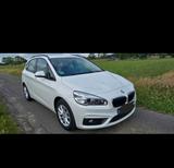 BMW 220 Active Tourer 220d xDrive / Leder / Sitzhz. - BMW 220 Active Tourer von privat