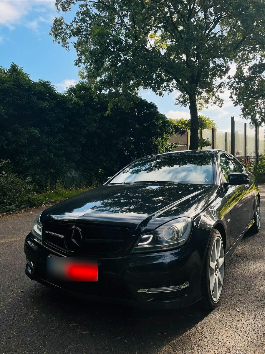 Mercedes-Benz C 250