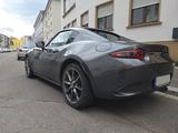 Mazda MX-5 RF 2.0 SKYACTIV-G 184 Sports-Line - Mazda MX-5: Sports Line