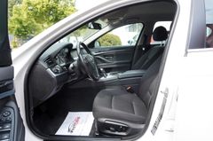 Fahrzeugabbildung BMW 520d xDrive Tempomat Kamera Navi SHZ PDC TOP !