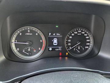 Hyundai TUCSON - 11