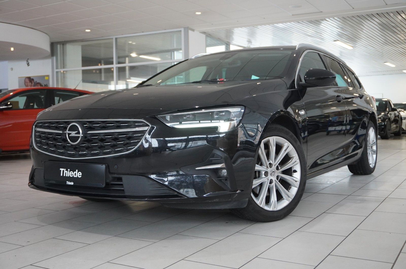 Fahrzeugabbildung Opel Insignia B ST 2.0D ELEGANCE NAVI/LED/KAMERA/DAB+
