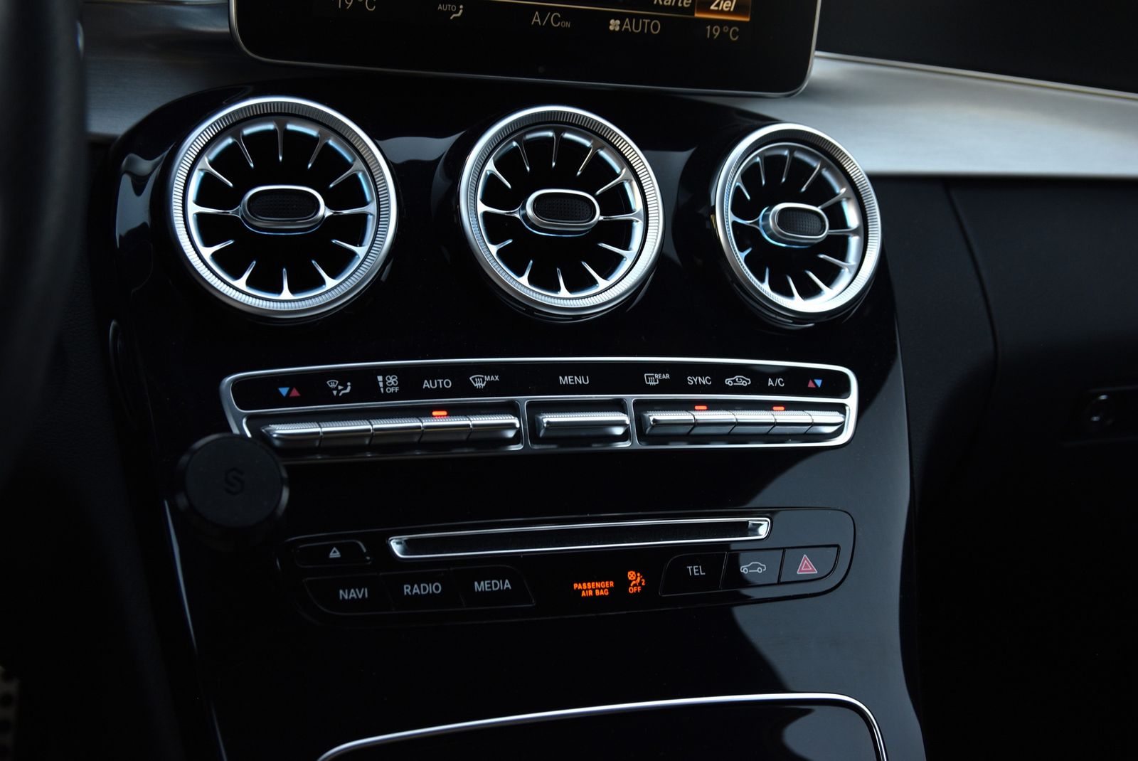 Mercedes-Benz C 63 AMG C 63 AMG Burmester/LED/AMG Perform. AGA foto 19