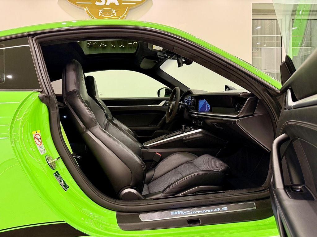 Porsche 992 - Bild 23