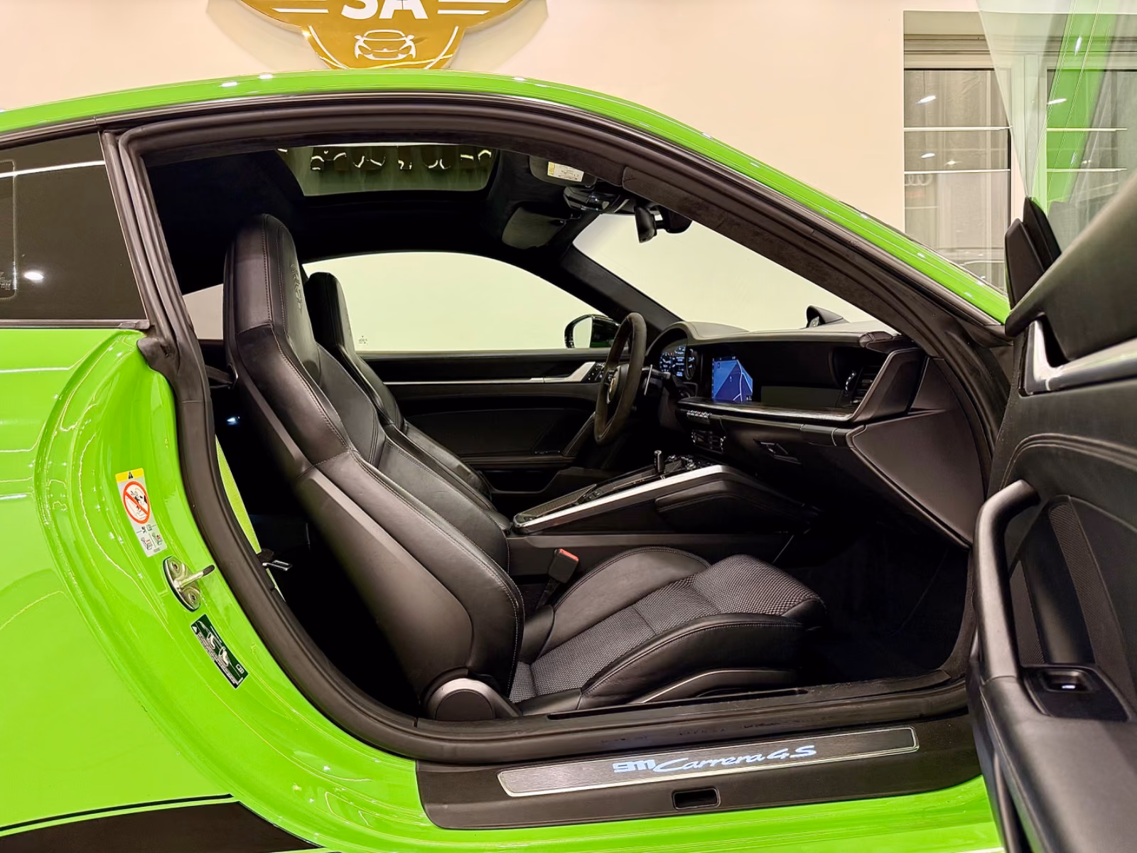 Porsche 911 / 992 Carrera 4 S Sport Chrono Pano/Matrix