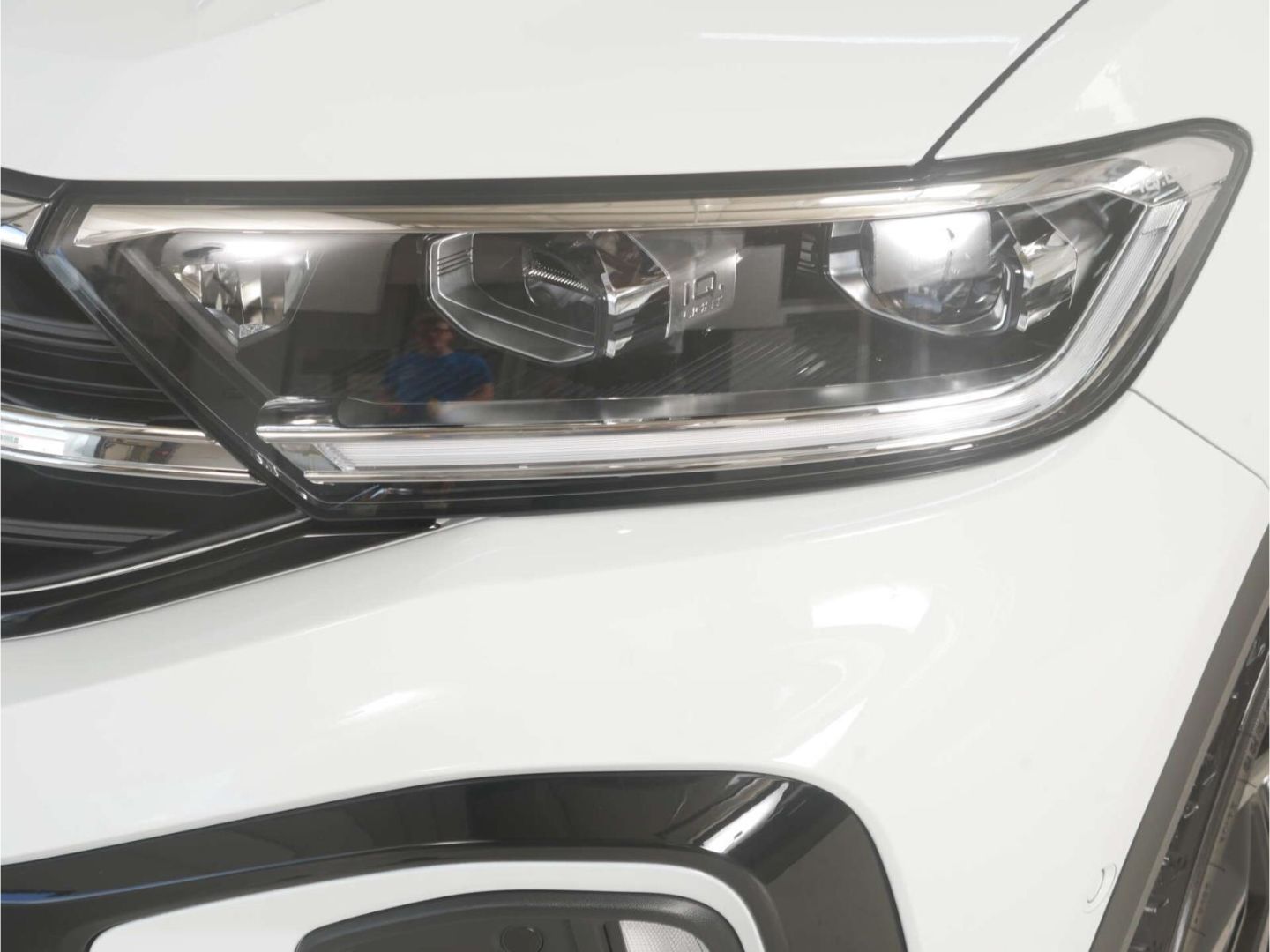 Volkswagen T-Roc 2.0 TDI 4Motion R-Line Black Style foto 5