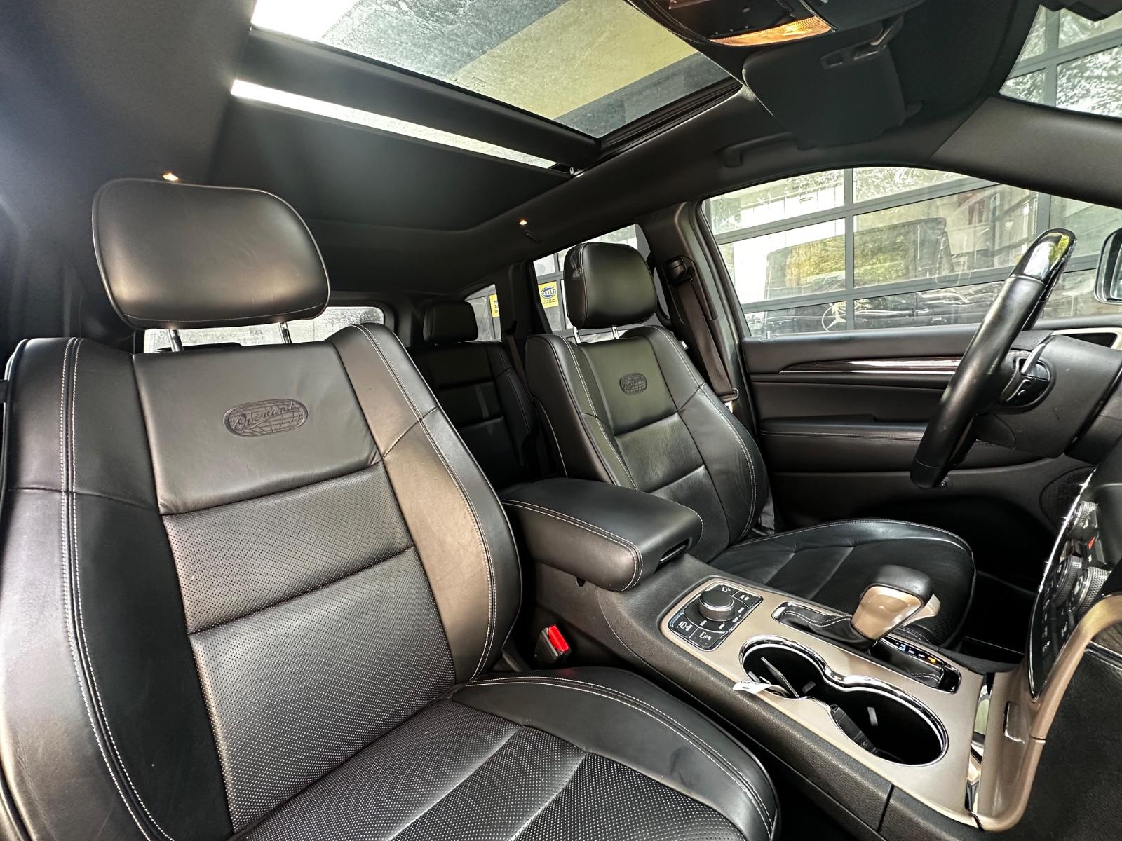 Jeep Grand Cherokee Overland 3.0 CRD V6 250 ch BVA 4x4 / Toit panoramique / Cuir Nappa ventilé / Alpine / Suspension pneumatique