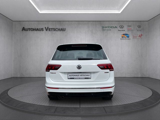 Tiguan Join 2.0 TDI 4M DSG/STHZ/PANO/R-LINE/RFK